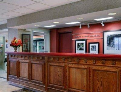 Ramada By Wyndham West Memphis Hotel Интериор снимка